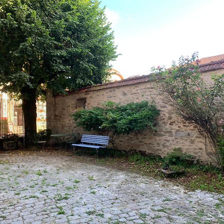 La Cour Pavee, T2 Lumineux, Cosy, Confort 55 M2 Saint-Léonard-de-Noblat Kültér fotó